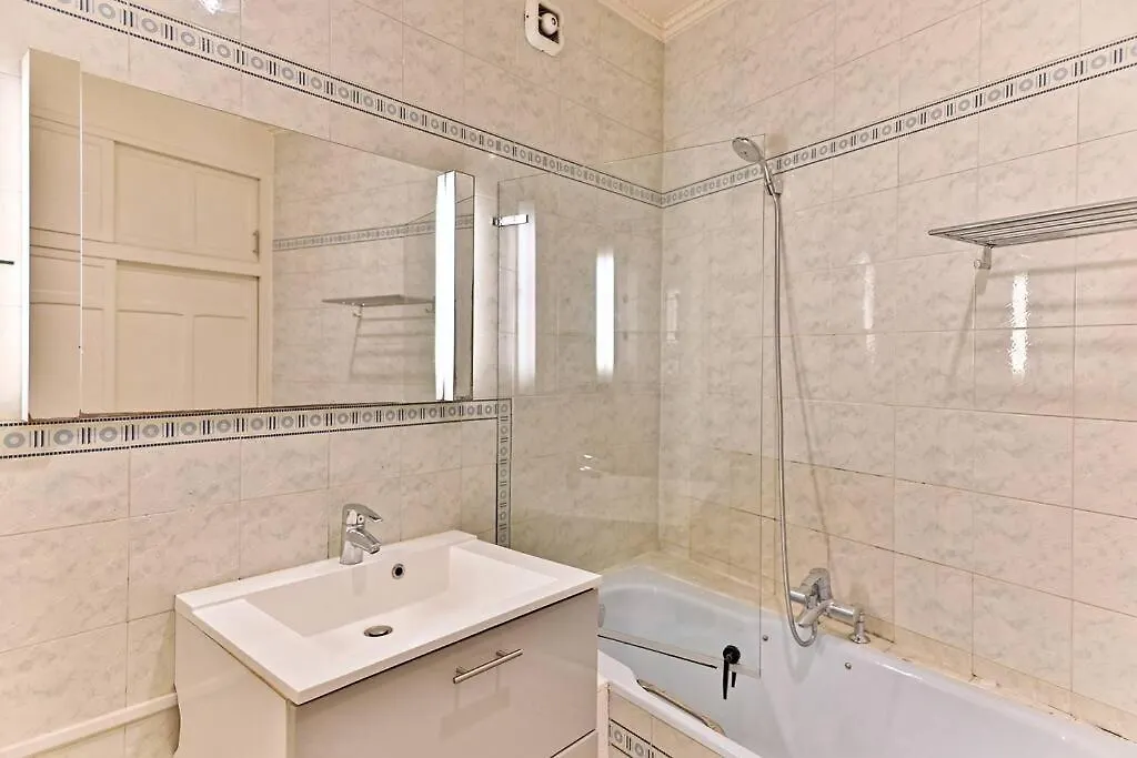 Apartment Appartement Haussmannien Lumineux Et Central- II Paris France